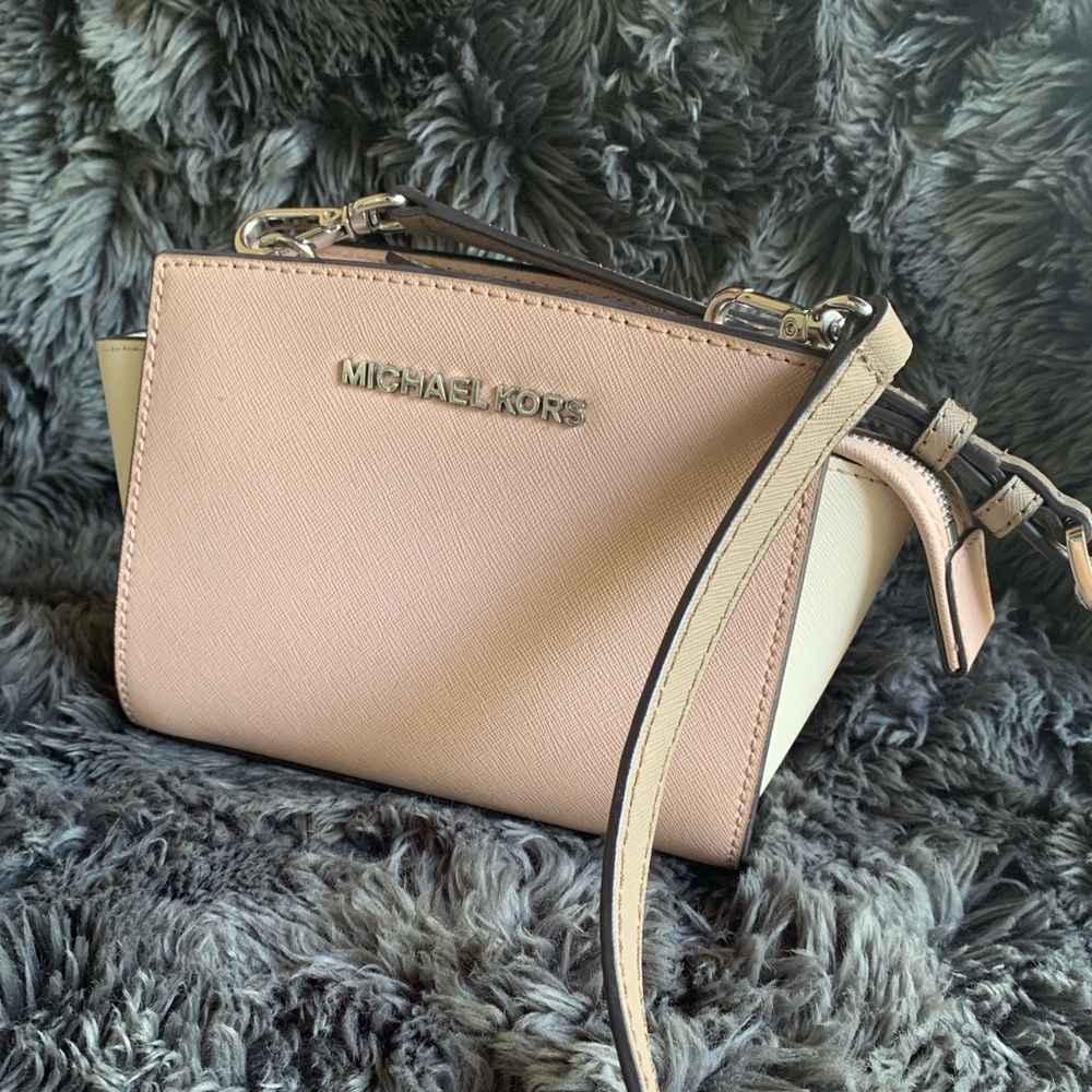 Authentic Michael Korda Selma Mini White/Pink